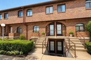 3222 Kennett Sq, Pittsburgh, PA 15213 - Photo 1