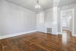 306 N 1st St, Jeannette, PA 15644 - Photo 6