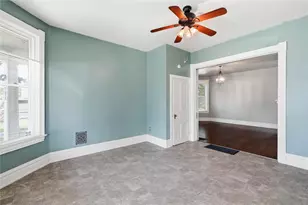 306 N 1st St, Jeannette, PA 15644 - Photo 10