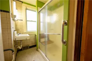 1702 Steuben St, Pittsburgh, PA 15205 - Photo 10