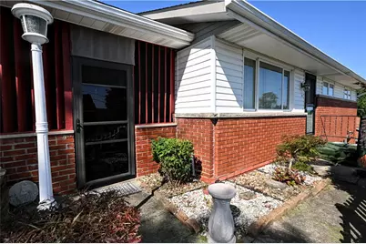 129 Pennsylvania Blvd., Monessen, PA 15062 - Photo 24