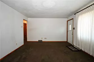 129 Pennsylvania Blvd, Monessen, PA 15062 - Photo 6