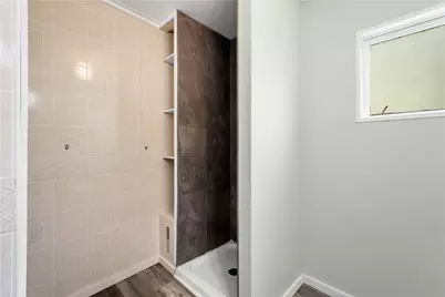 213 E Meyers Street, Pittsburgh, PA 15210 - Photo 26