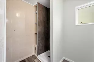 213 E Meyers St, Pittsburgh, PA 15210 - Photo 26