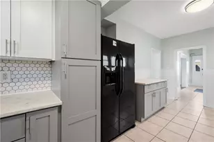 213 E Meyers St, Pittsburgh, PA 15210 - Photo 14