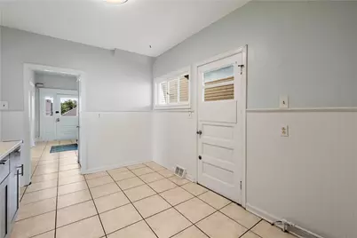 213 E Meyers Street, Pittsburgh, PA 15210 - Photo 16