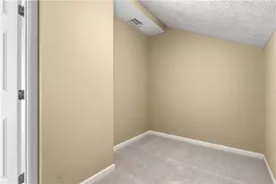 924 Park Plaza, Pine Township, PA 15090 - Photo 24