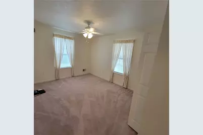 317 Allandale Dr, Bethel Park, PA 15102 - Photo 14