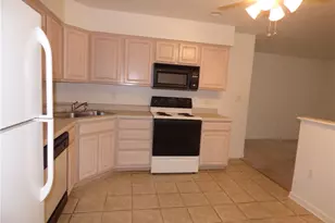 317 Allandale Dr, Bethel Park, PA 15102 - Photo 2