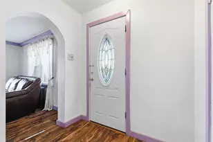 323 New Castle St, Slippery Rock, PA 16057 - Photo 6