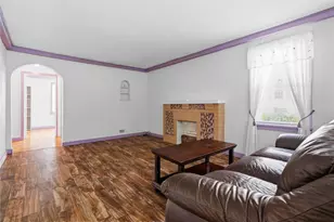 323 New Castle St, Slippery Rock, PA 16057 - Photo 8