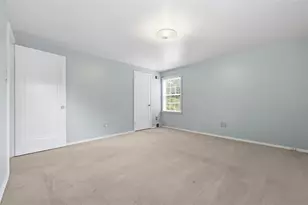 323 Constitution Dr, Pittsburgh, PA 15236 - Photo 24