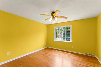 5517 Saddlebrook Drive, Bethel Park, PA 15102 - Photo 32