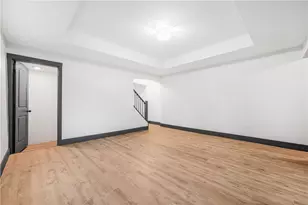 4706 Lorigan St, Pittsburgh, PA 15224 - Photo 8