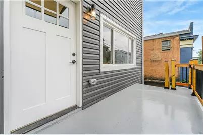 4706 Lorigan St, Pittsburgh, PA 15224 - Photo 4