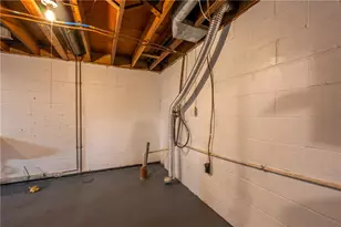 320 W 1st Ave, Latrobe, PA 15650 - Photo 30