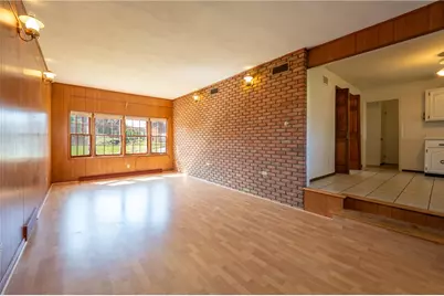 320 W 1st Ave, Latrobe, PA 15650 - Photo 14