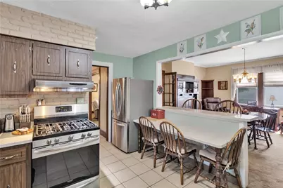 182 Main Street, New Eagle, PA 15067 - Photo 14