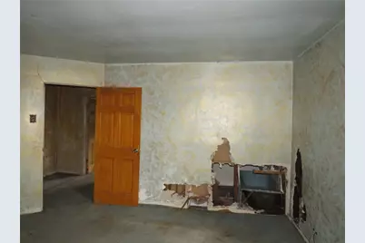 424 Ohio Ave, Midland Boro, PA 15059 - Photo 14