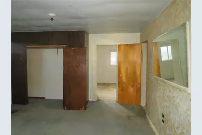 424 Ohio Ave, Midland Boro, PA 15059 - Photo 16