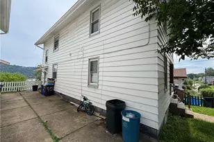 715-717 Hiland Ave, Coraopolis, PA 15108 - Photo 2