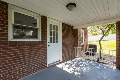 1376 Peterson Dr, Jefferson Hills, PA 15025 - Photo 6