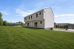 1237 Bedford Road, North Huntingdon, PA 15642 - Photo 24