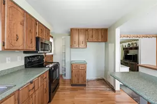 125 White Oak Dr, White Oak, PA 15131 - Photo 14