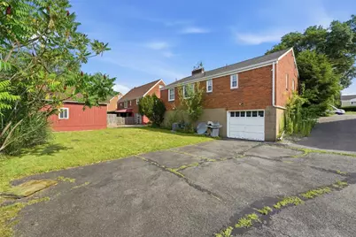 125 White Oak Dr, White Oak, PA 15131 - Photo 32