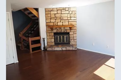 304 Spring Run Dr, Monroeville, PA 15146 - Photo 2