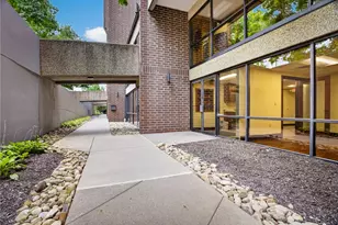 750 Washington Rd, Pittsburgh, PA 15228 - Photo 40