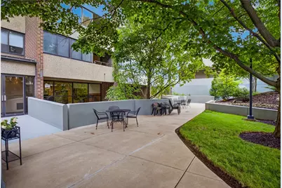750 Washington Rd, Pittsburgh, PA 15228 - Photo 44