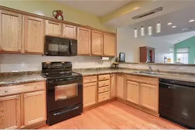 2164 Isleworth Lane, Cranberry Township, PA 16066 - Photo 16