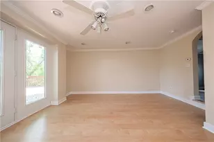 3331 Reiland St, Pittsburgh, PA 15227 - Photo 10