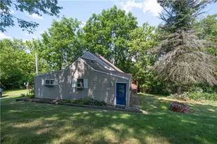 3331 Reiland St, Pittsburgh, PA 15227 - Photo 2