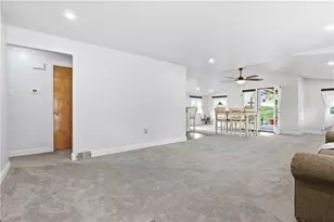 400 Virginia Dr, North Fayette, PA 15071 - Photo 8