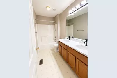 1619 Norman Dr, Pittsburgh, PA 15143 - Photo 24