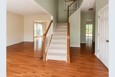 1619 Norman Dr, Pittsburgh, PA 15143 - Photo 4