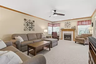 115 Shady Hollow Dr, Economy, PA 15005 - Photo 10