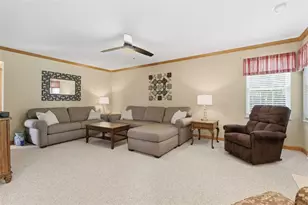 115 Shady Hollow Dr, Economy, PA 15005 - Photo 10