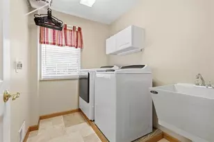 115 Shady Hollow Dr, Economy, PA 15005 - Photo 16