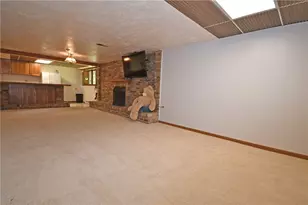 986 Segar Rd, Pittsburgh, PA 15243 - Photo 32