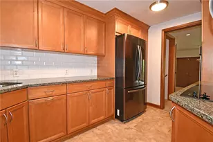 986 Segar Rd, Pittsburgh, PA 15243 - Photo 14