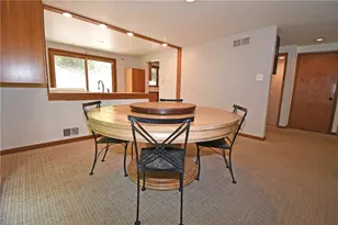 986 Segar Rd, Pittsburgh, PA 15243 - Photo 12
