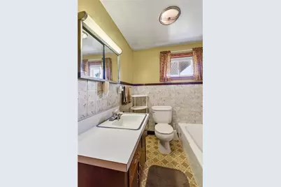 323 Albrights Lake Road, Hempfield Township, PA 15601 - Photo 12