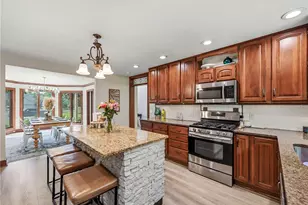 1144 Brookview Ct, Hermitage, PA 16148 - Photo 12