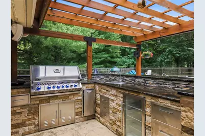 1144 Brookview Ct, Hermitage, PA 16148 - Photo 38