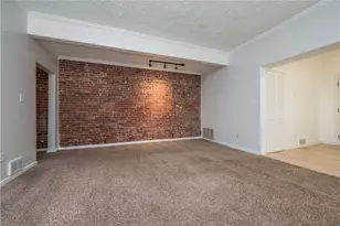1110 Palo Alto, Pittsburgh, PA 15212 - Photo 6