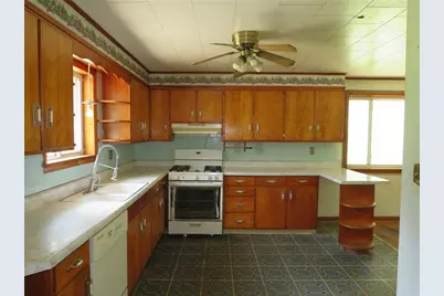 16 Old Pittsburgh Ln, Franklin Township, PA 15480 - Photo 8