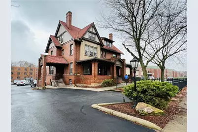 314 E Lincoln Ave, New Castle, PA 16105 - Photo 2